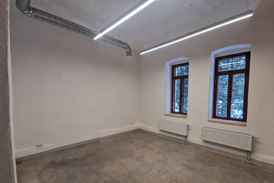 Alatskivi loss sisekrohvimine ja lubivärvimine — foto 4