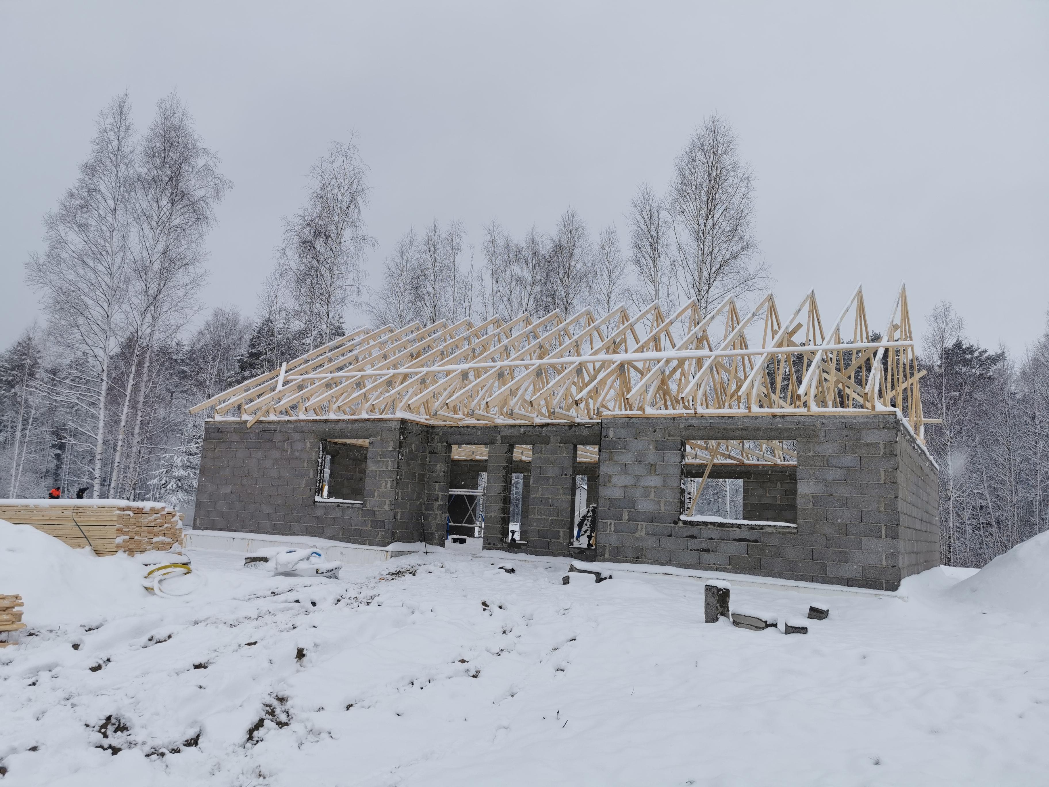 Eramaja Katus ja sisetööd