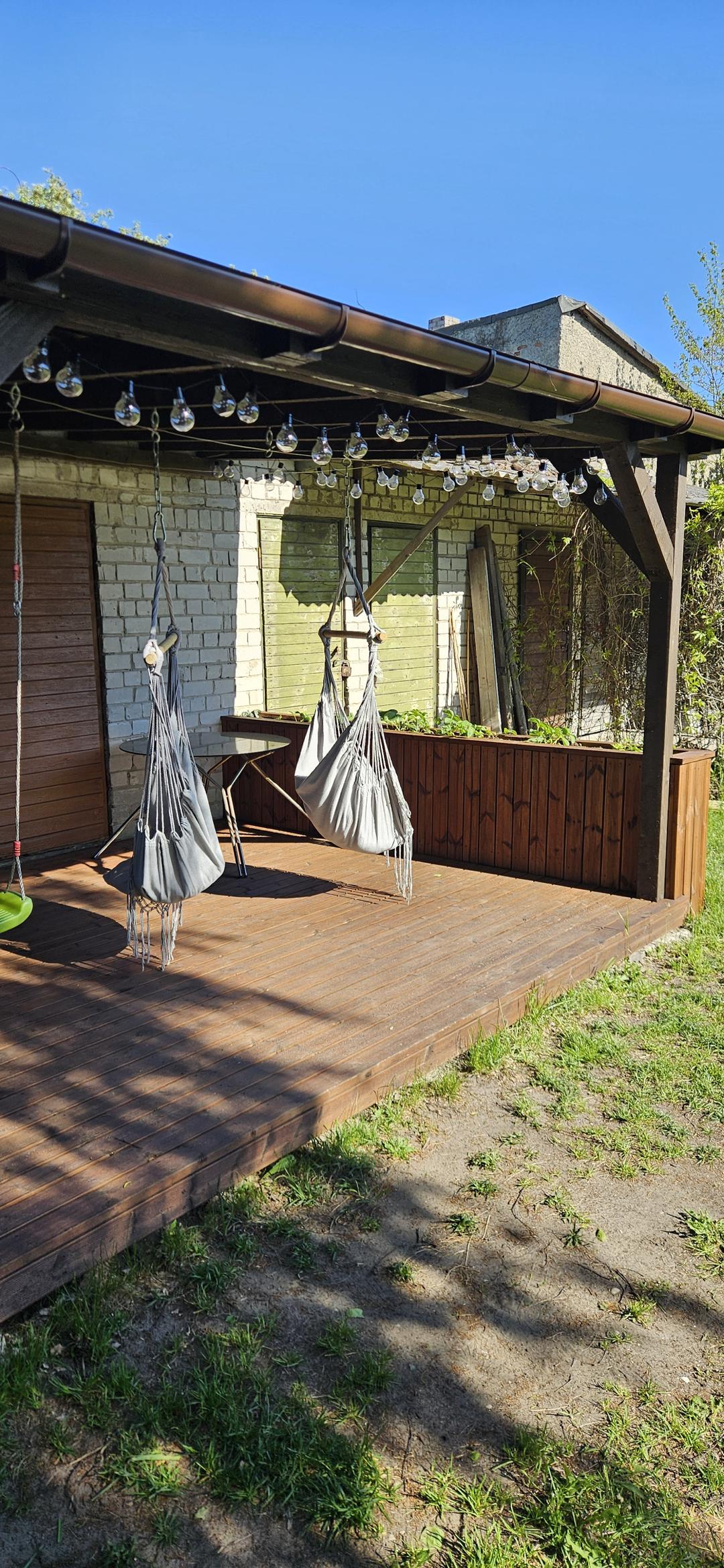 Terrass katuse ja lillekastiga — foto 6