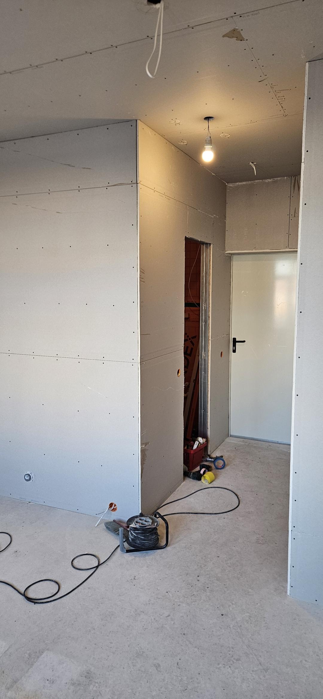 30m2 korteri maalritöö — foto 4